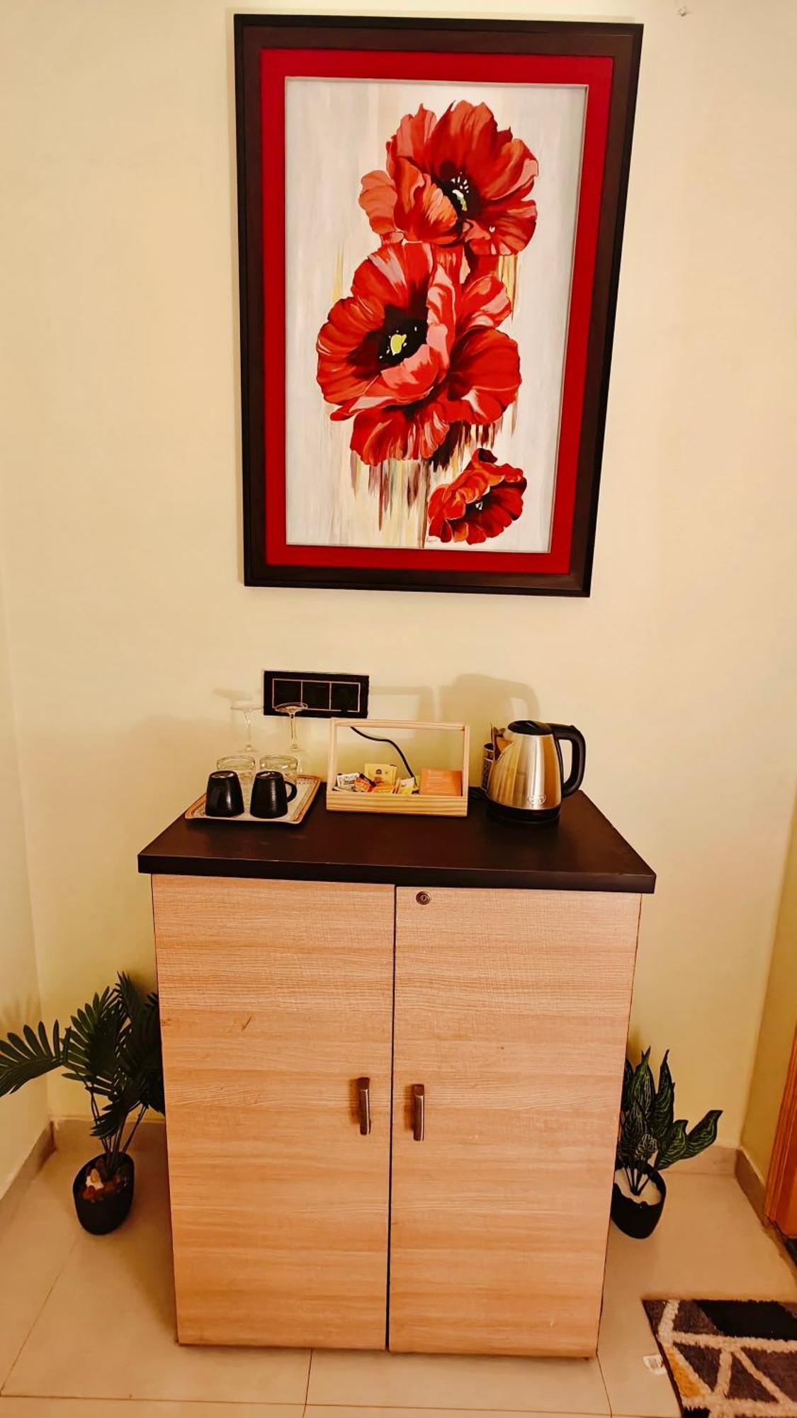 The Yellow House - Couple'S Getaway In Gomti Nagar- 1 Bhk Lucknow Eksteriør billede